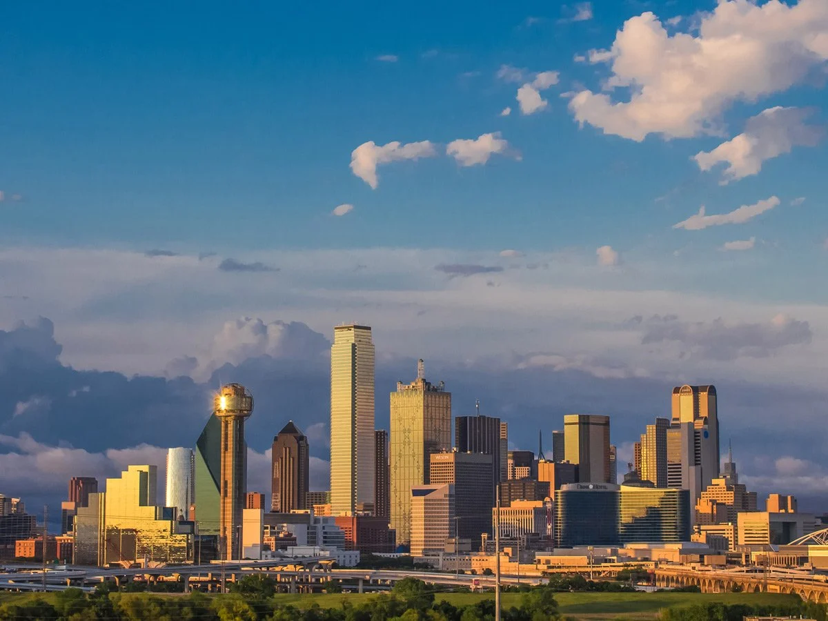 Artificial turf installation in Dallas, TX